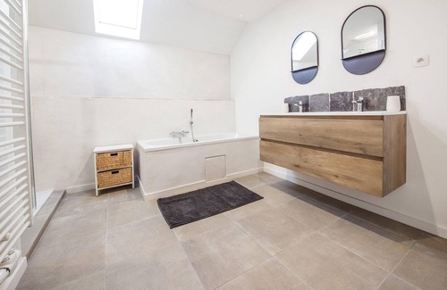 Grand Bru Other | Quietly located farmhouse l'Echappée Belle near Harre