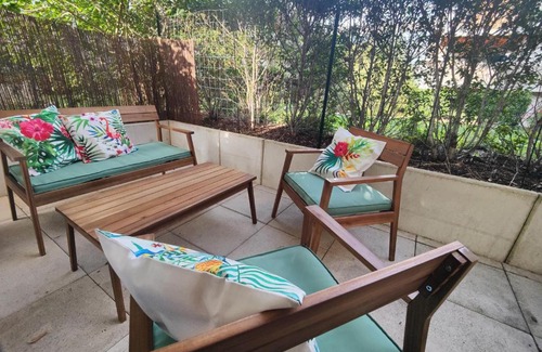 Quartier Atlantis Apartment | QuietStay 20' PARIS, Connected HOME avec Terrasse