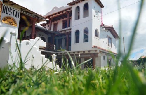 Sigchos House | Quilotoa Green Lake