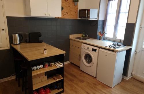 Quincey House | Quincey Village House
