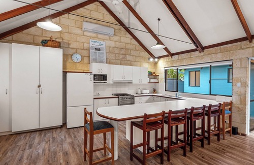 Quindalup House | Quindalup Beach House easy walk to Quindalup Beach