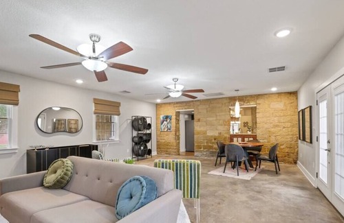 Heath House | Quint Farmhouse
