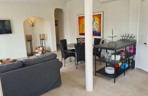 Lagos Apartment | Quinta Omorka Suites