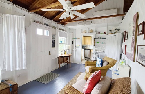 North Truro House | Quintessential Cape Cottage-A/C, Only 0.7 MI to Cold Storage Beach on Cape Cod Bay