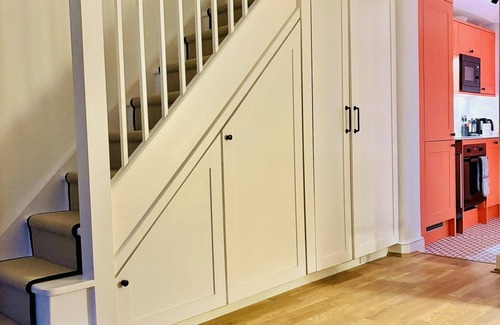Montpelier House | Quirky & Colourful Victorian Cottage