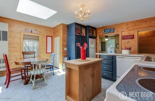 Grand Haven House | Quirky Cottage Downtown Grand Haven