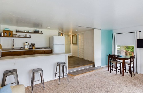 North Douglas Apartment | Quirky Oceanfront Apt with 50+ Stairs