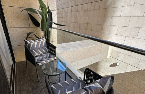 Al Abdali House | quite and peaceful apartment with modern furniture In the heart of Amman Abdali