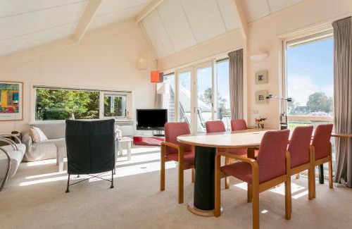 Grou House | Quo Vadis