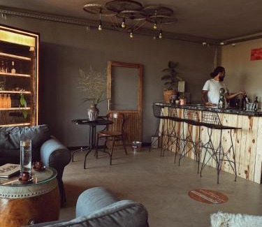 Seferihisar Hotel | Quonset Glamping