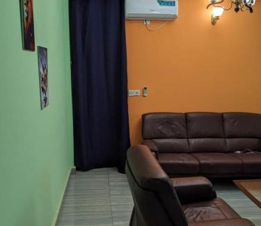 Yaounde Apartment | RÉSIDENCE 2K Studio Meublé-Chapelle Symbock-Gardien-WIFI-Location Véhicule