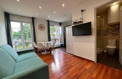 Aulnay-sous-Bois Apartment | Résidence 4T - 33 bis Avenue Gaston Chauvin