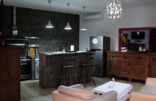 Komo-Mondah Apartment | Résidence Canopée