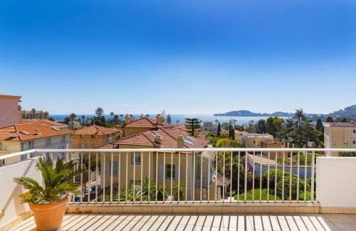 Beaulieu-sur-Mer Apartment | Résidence Carlton - Rénovée avec Piscine