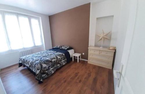 Survilliers Apartment | Résidence du Houx - 1 (Astérix, Aéroport CDG, Chantilly, Parc des expos.)