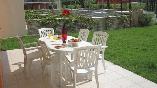 Villeneuve Loubet Beach Apartment | Résidence Goélia Royal Cap