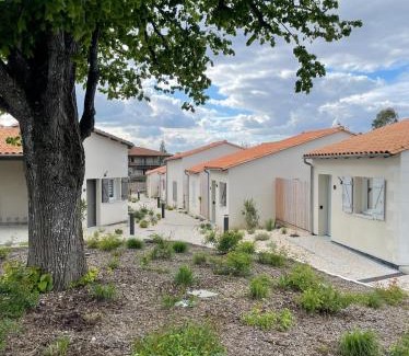 Jonzac Apartment | Résidence Grand Tilleul