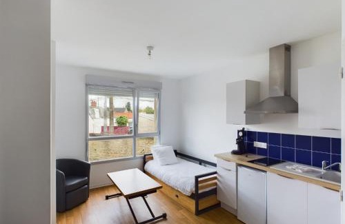 Bourges Apartment | Résidence La Pyro