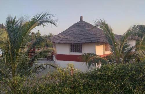 Diakhanor Apartment | Résidence Le Marlodj