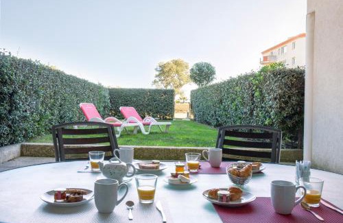 La Cote Radieuse Apartment | Résidence Les Flamants Roses