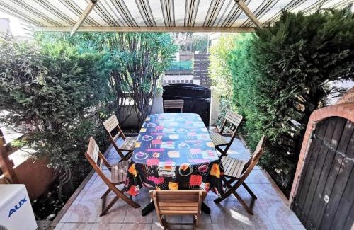 Port Leucate Villa | Résidence Maisons De La Plage - Confortable villa deux pièces avec mezzanine pour 6 personnes à Port Leucate. Réf: 1MPL 126 MAE-4794