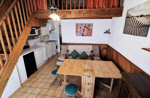 Port Leucate Villa | Résidence Maisons De La Plage - Confortable villa deux pièces avec mezzanine pour 6 personnes à Port Leucate. Réf: 1MPL 126 MAE-4794