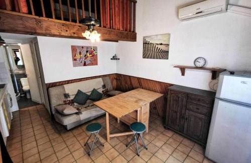 Port Leucate Villa | Résidence Maisons De La Plage - Confortable villa deux pièces avec mezzanine pour 6 personnes à Port Leucate. Réf: 1MPL 126 MAE-4794