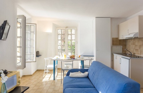Villefranche-sur-Mer House | Résidence partenaire Le Palais de la Marine