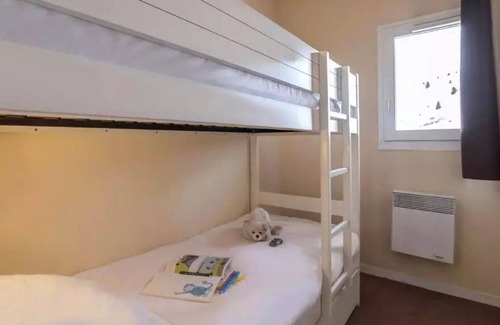 Valmeinier Apartment | Résidence Pierre & Vacances Le Thabor - Apartment for 6 people - 1 bedroom + 1 sleeping area