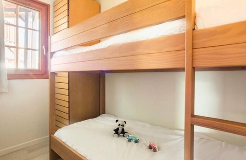 Eguisheim Apartment | Résidence Pierre & Vacances Le Clos d'Eguisheim **** - Apartment 6 people - 1 bedroom + 1 sleeping area - Garden view