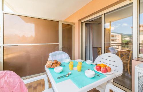 Sainte-Maxime City Centre Apartment | Résidence Pierre & Vacances Les Platanes