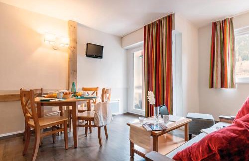 Chamonix City Centre Apartment | Résidence Pierre & Vacances La Rivière