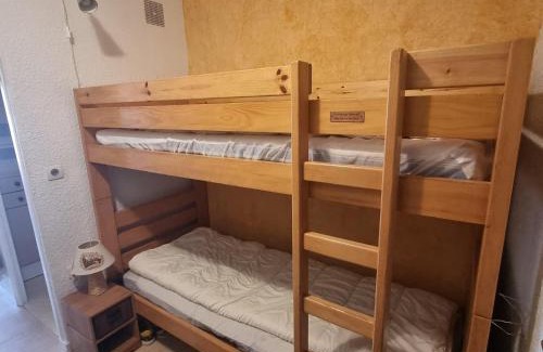 Jeux Apartment | Résidence Porthos C2-4pers-Alpe d'Huez-Centre Station