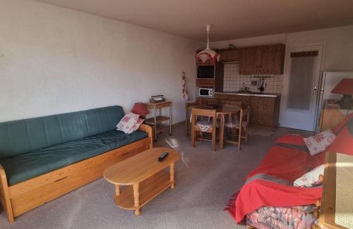 Jeux Apartment | Résidence Porthos C2-4pers-Alpe d'Huez-Centre Station