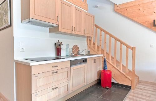 Laveissiere Apartment | Résidence récente au coeur des monts du Cantal