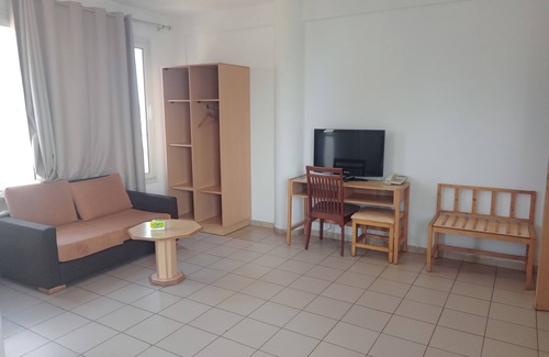 Conakry Hotel | Résidence Sandervalia