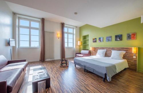 Griffon - Royale Hotel | Résidence Villemanzy
