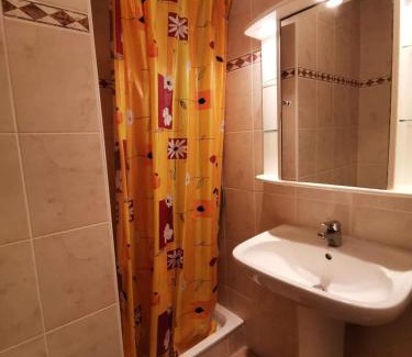 Savines-le-Lac Apartment | Résidence Voilerie - Studio au bord du lac de Serre Ponçon - Savines le lac STUDLAC MAE-9021