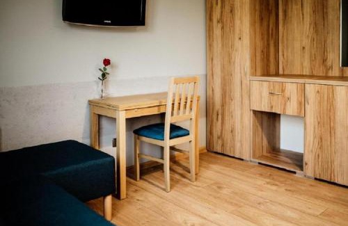 Zator Bed & Breakfast | Róża Rooms