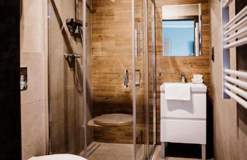 Zator Bed & Breakfast | Róża Rooms