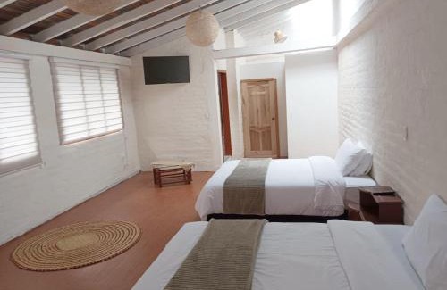 Banos de Agua Santa Bed & Breakfast | Rústic Quinta La Aurora