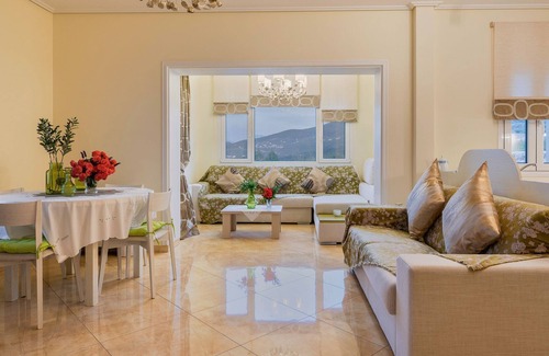 Samos Apartment | R 3121 Villa Fielding With Wi-Fi Internet Access.Side Sea View & Garden View