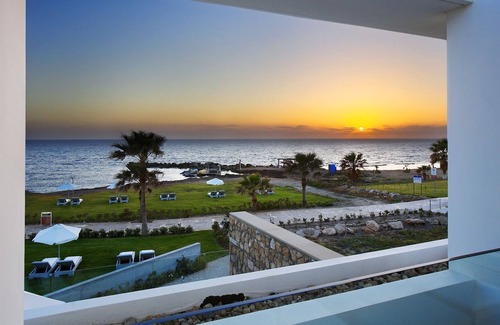 Paphos Villa | R 613 Luxury Villa in Paphos with Private Pool