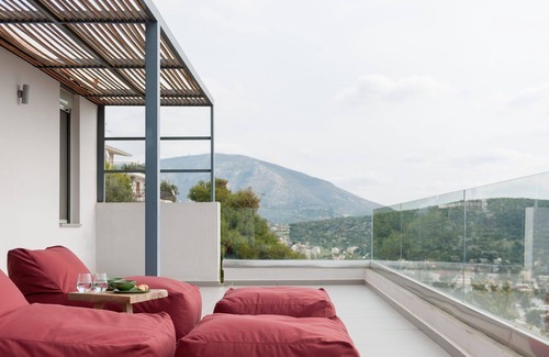 Omonia Villa | R 935 Alegria Ailla Athens - Four Bedroom Villa with Private Pool