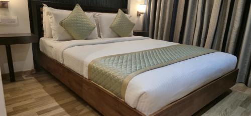 Koramangala Hotel | R D Hotels HSR