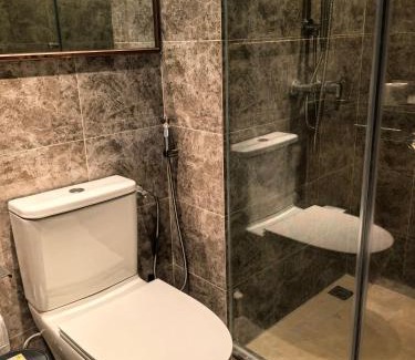 Central District Apartment | R&F Princess Cove, Seine Region 2Bedroom with Balcony by 9 Sands