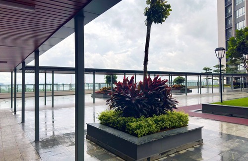 Central District Condo | R&F Seine Region Superior Homestay Nearby CIQ By Han Lin Sojourn