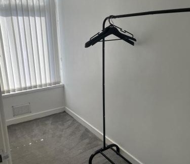 Merthyr Vale Apartment | R&Gs