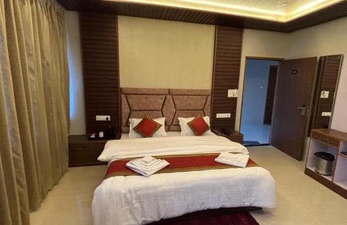 Guptkashi Hotel | R Narayan pleasant Inn hotel