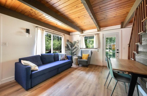 Paradise Estates Ski Chalet | R & R Chalet at Mt. Rainier